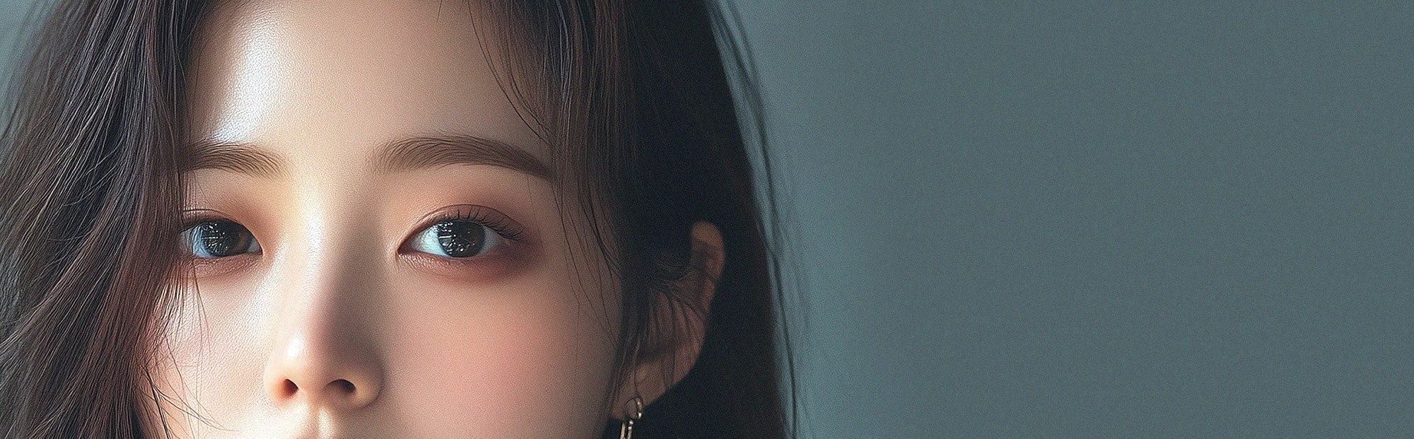 부드러운 인상과 동안 효과로 만들어주는 꺼진눈 수술